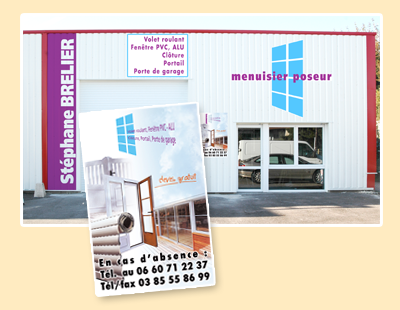 Menuiserie Brelier – Panneau de chantier et façade magasin